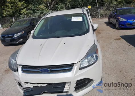 2014 Ford Escape Titanium из США, поврежденный, VIN 1FMCU0JX7EUB56884